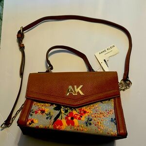 NWT Anne Klein purse